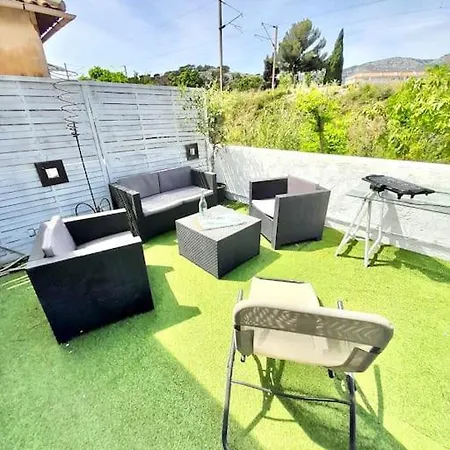 Lejlighed T3 De Avec Terrasse De 25m2 *